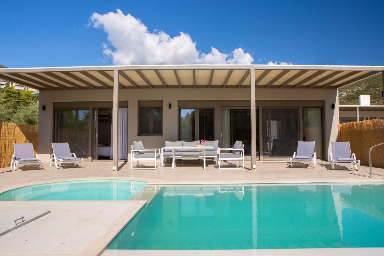 Averto Villas With Private Pool نيدري المظهر الخارجي الصورة