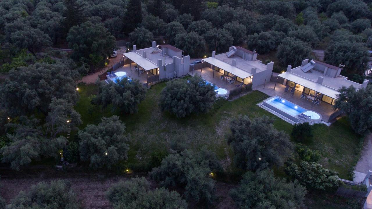 Averto Villas With Private Pool نيدري المظهر الخارجي الصورة