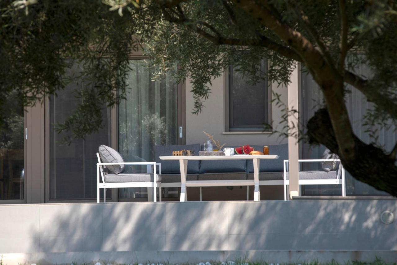 Averto Villas With Private Pool نيدري المظهر الخارجي الصورة