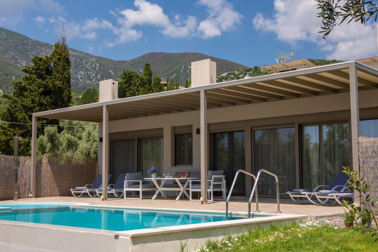 Averto Villas With Private Pool نيدري المظهر الخارجي الصورة