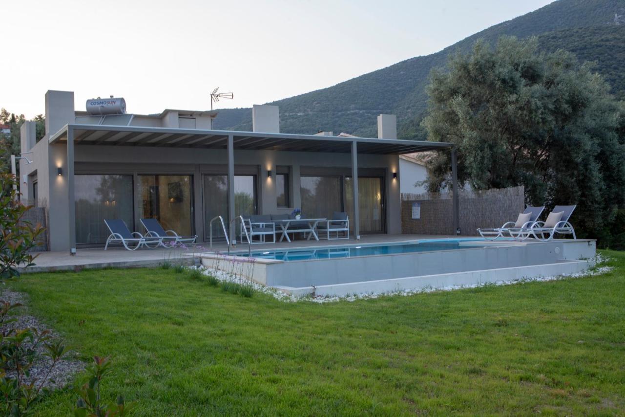 Averto Villas With Private Pool نيدري المظهر الخارجي الصورة