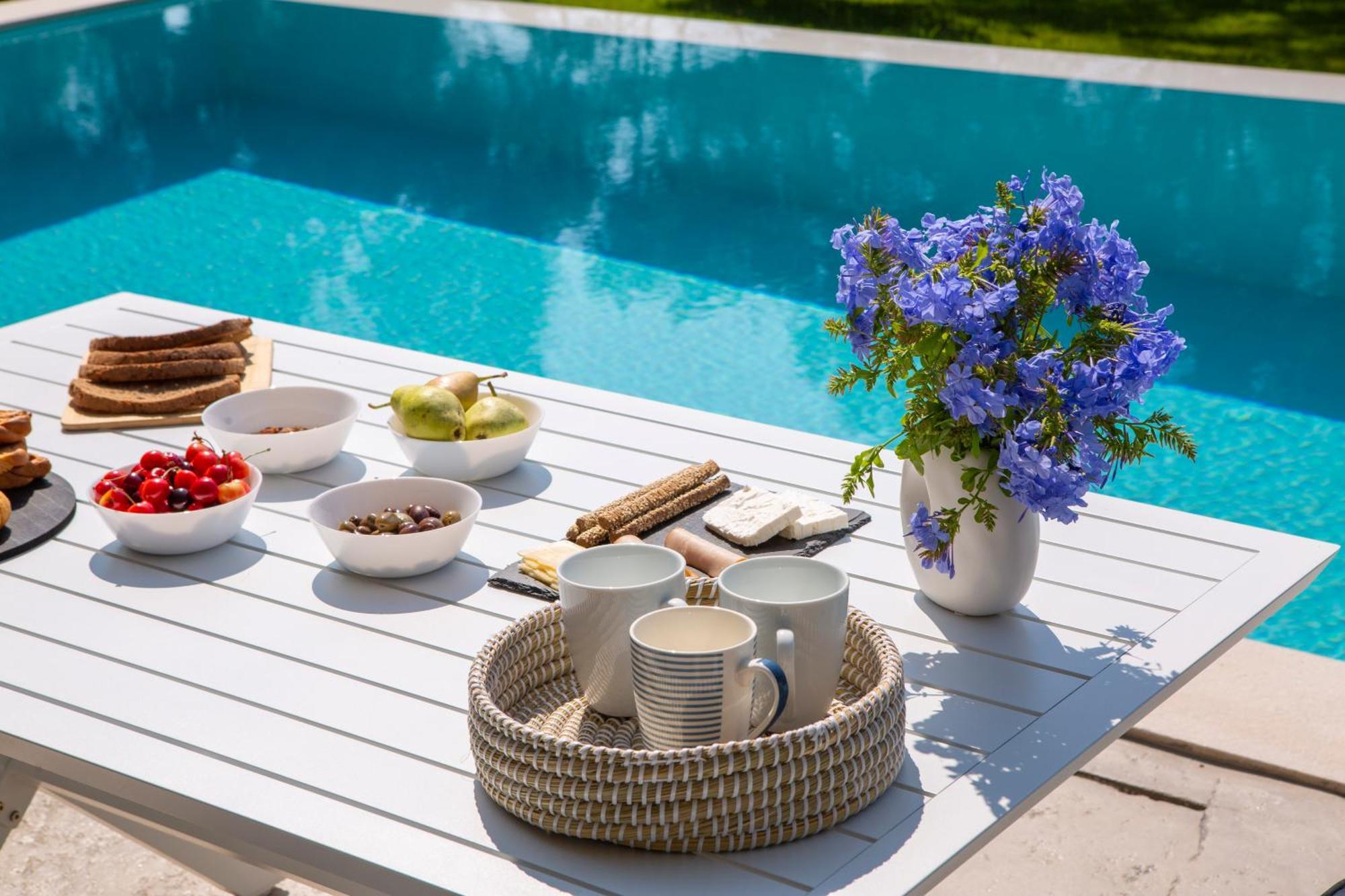 Averto Villas With Private Pool نيدري المظهر الخارجي الصورة